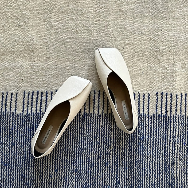 M183 Women's shoes