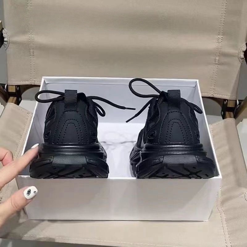 C027sneaker