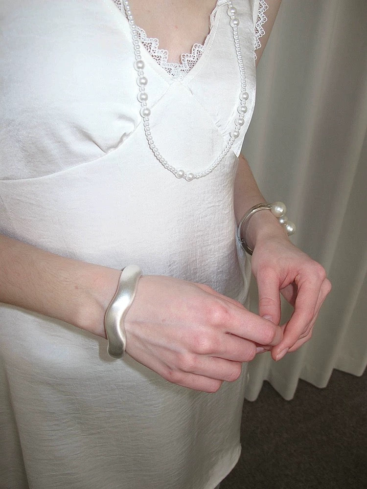 M110Woman bracelet