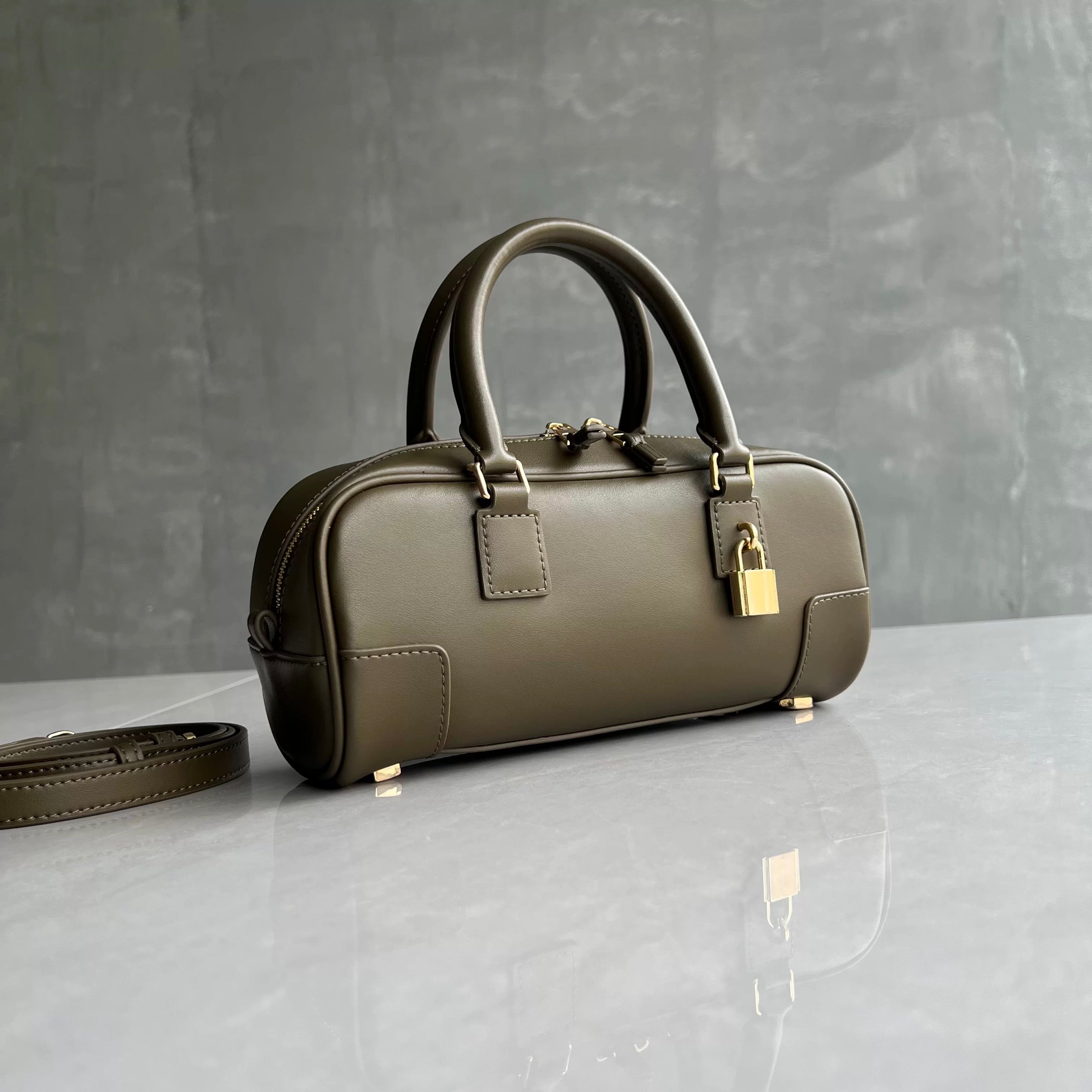 C021fashion handbag