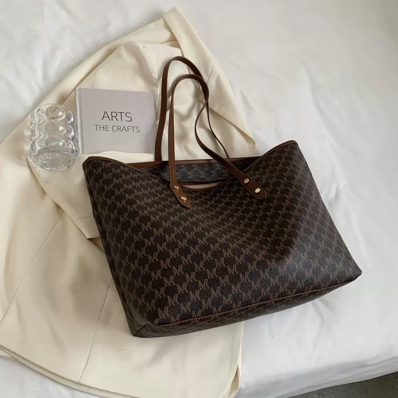 M100Woman tote bag