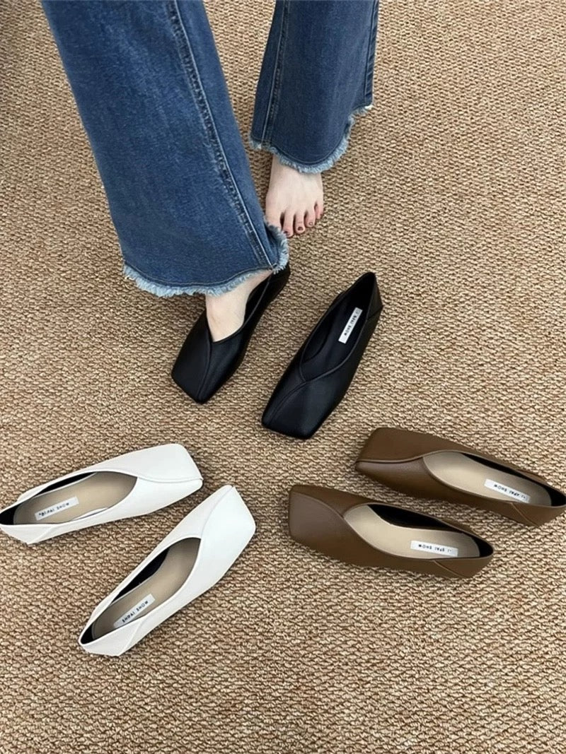 M183 Women's shoes