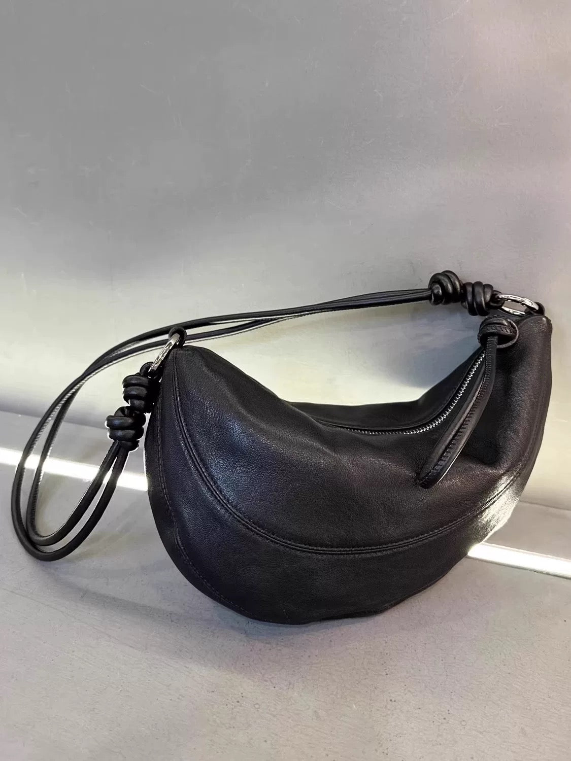 M248Woman handbag