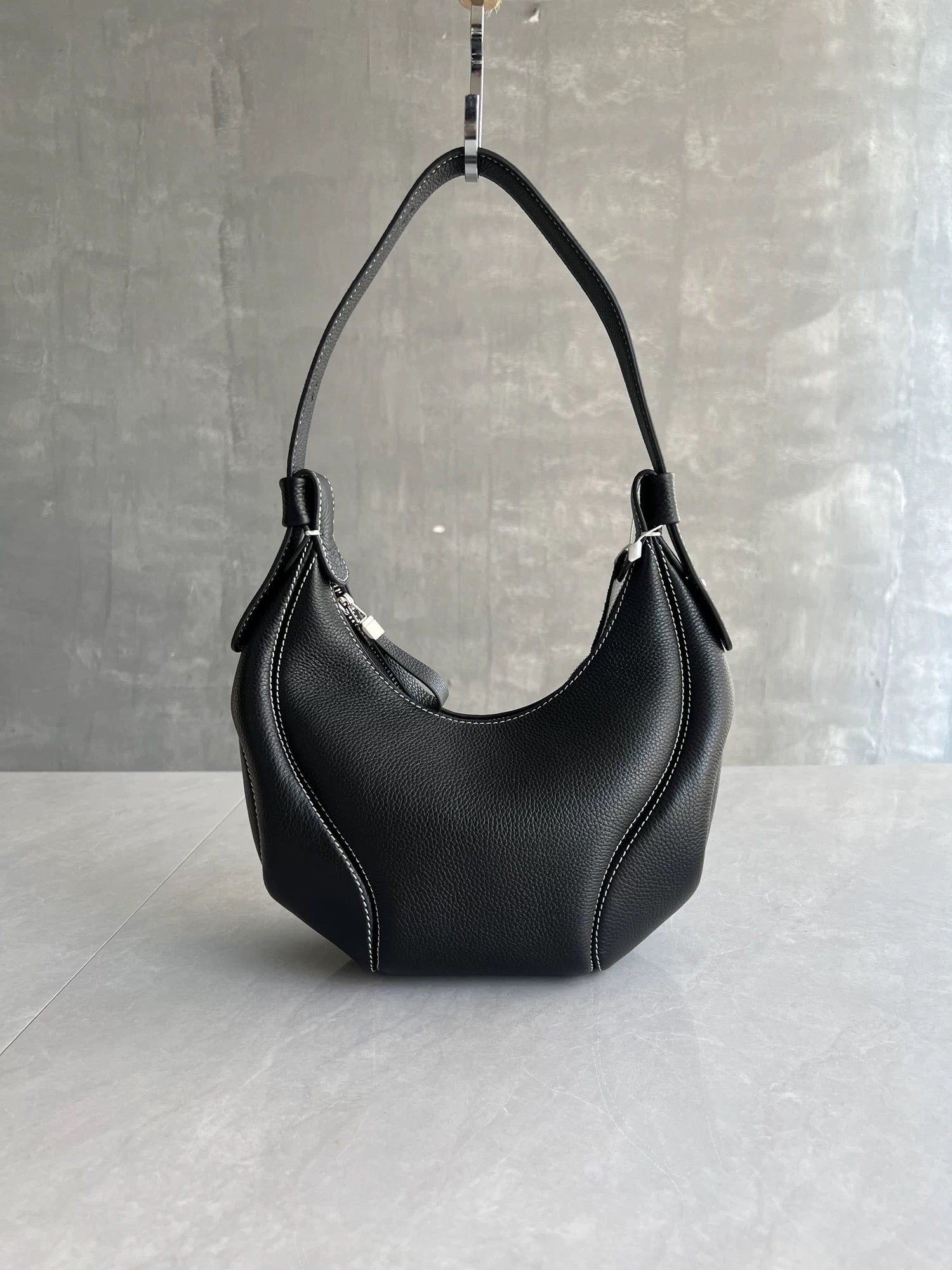 2765 messenger bag