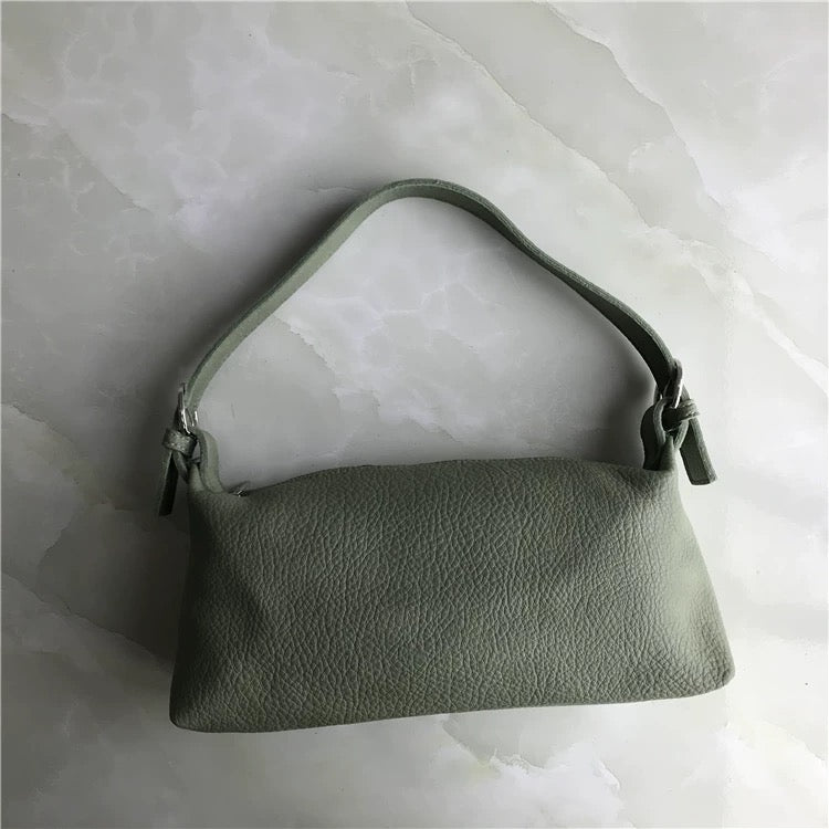 M228Fashion messenger bag