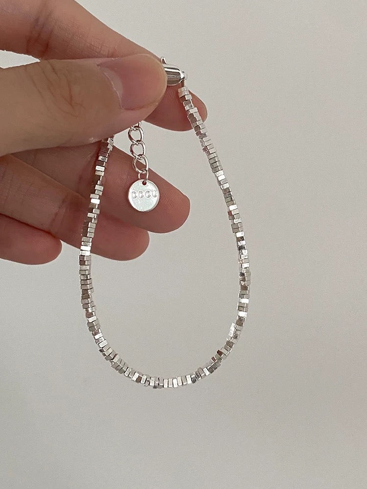 M111Woman bracelet