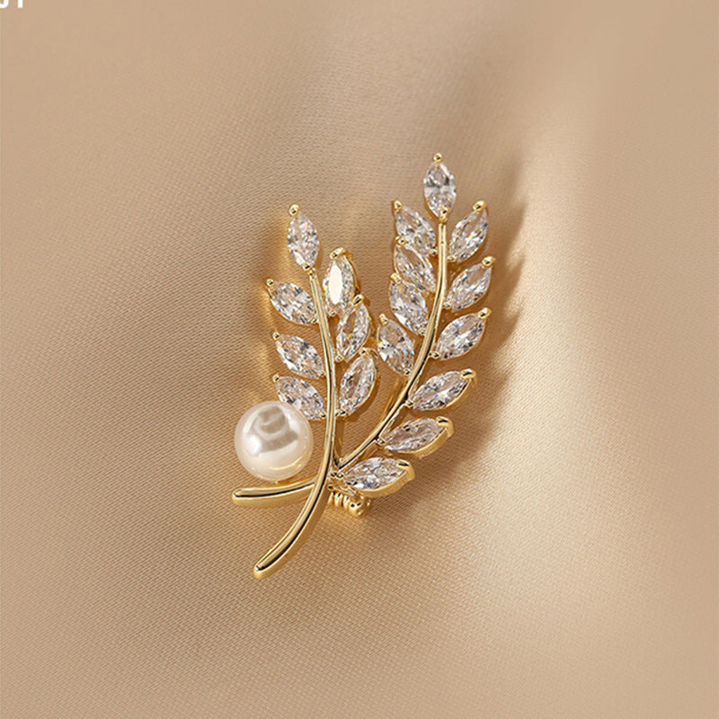 M290Women's brooch