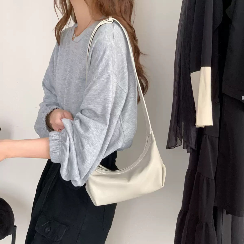 M381 lambskin handbag