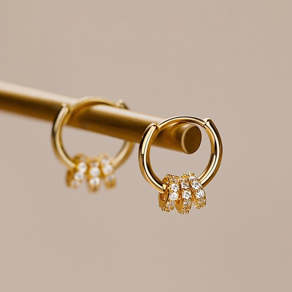 M402 Stylish Women's Earrings