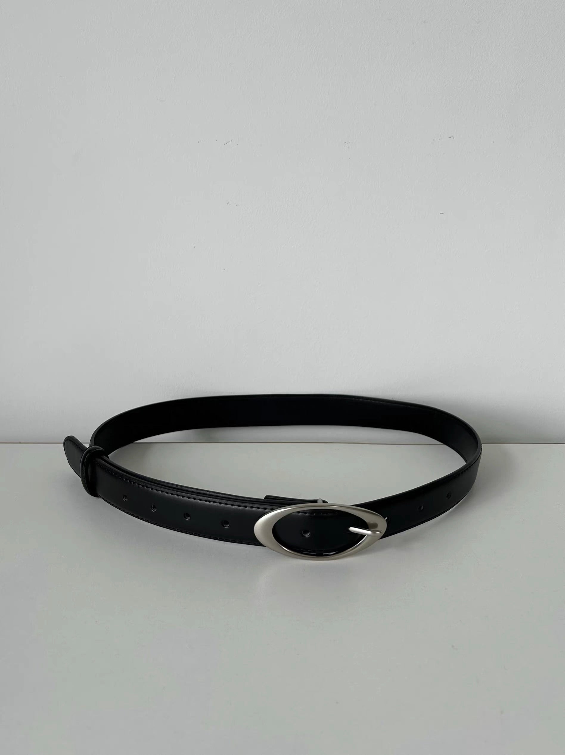 M174 woman belt