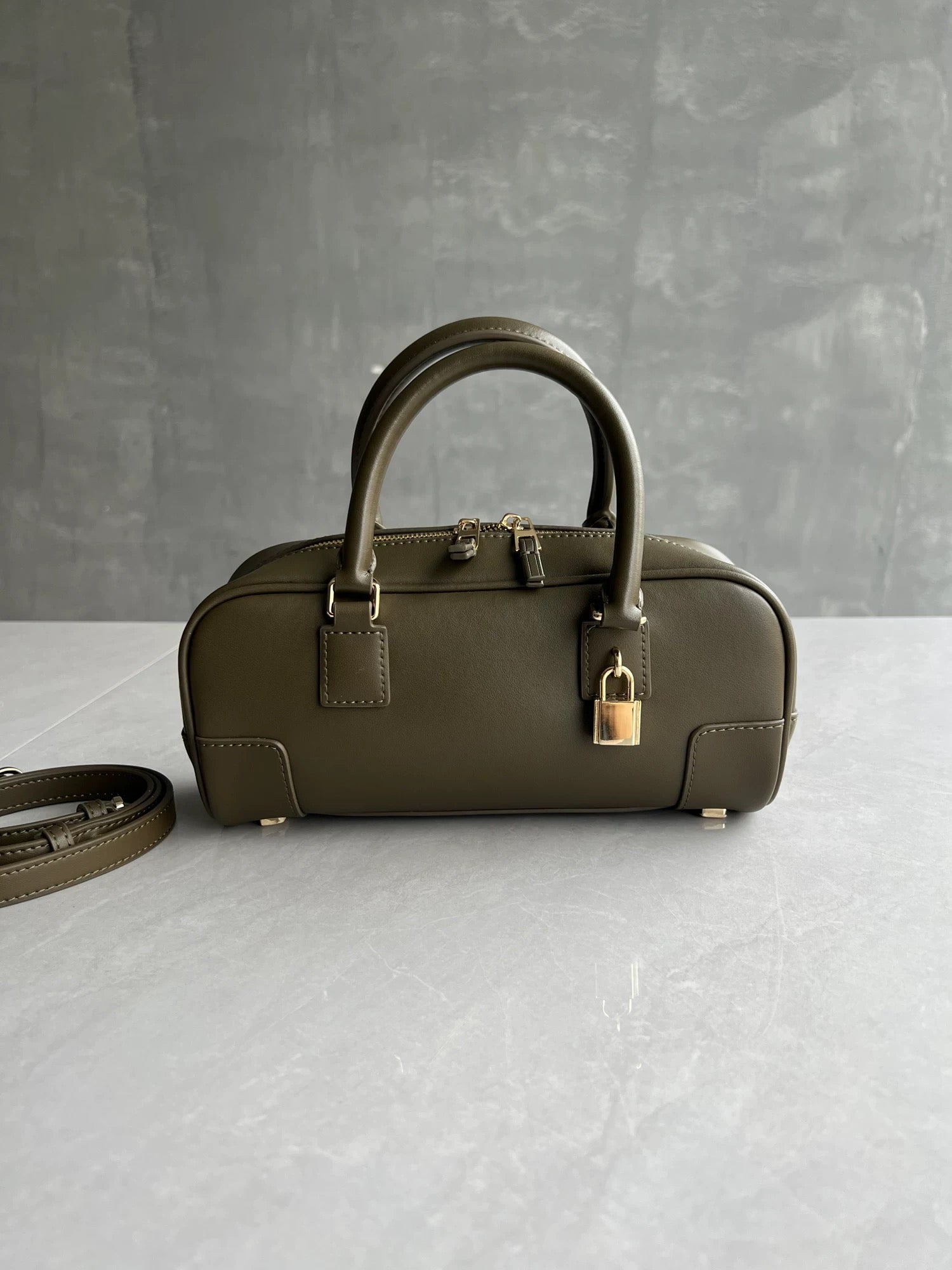 C021fashion handbag