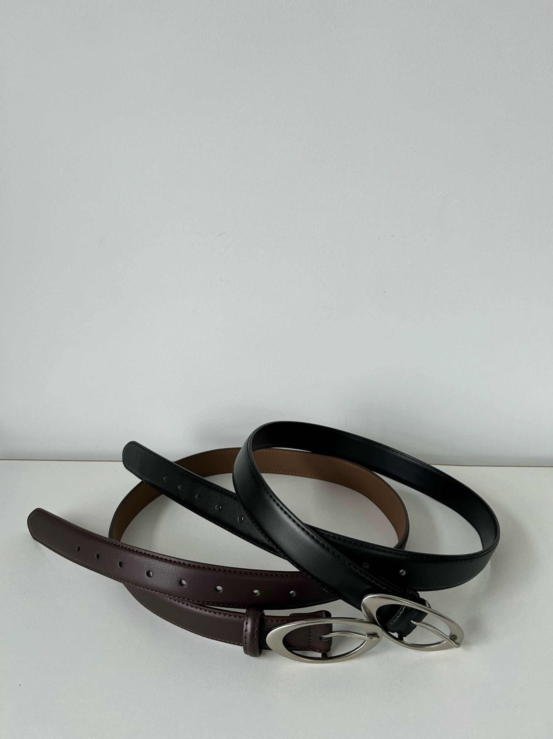 M174 woman belt