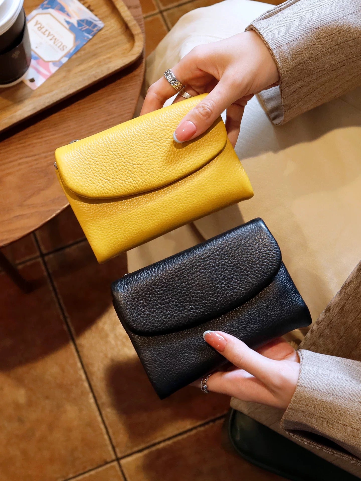 M244 Women's wallet