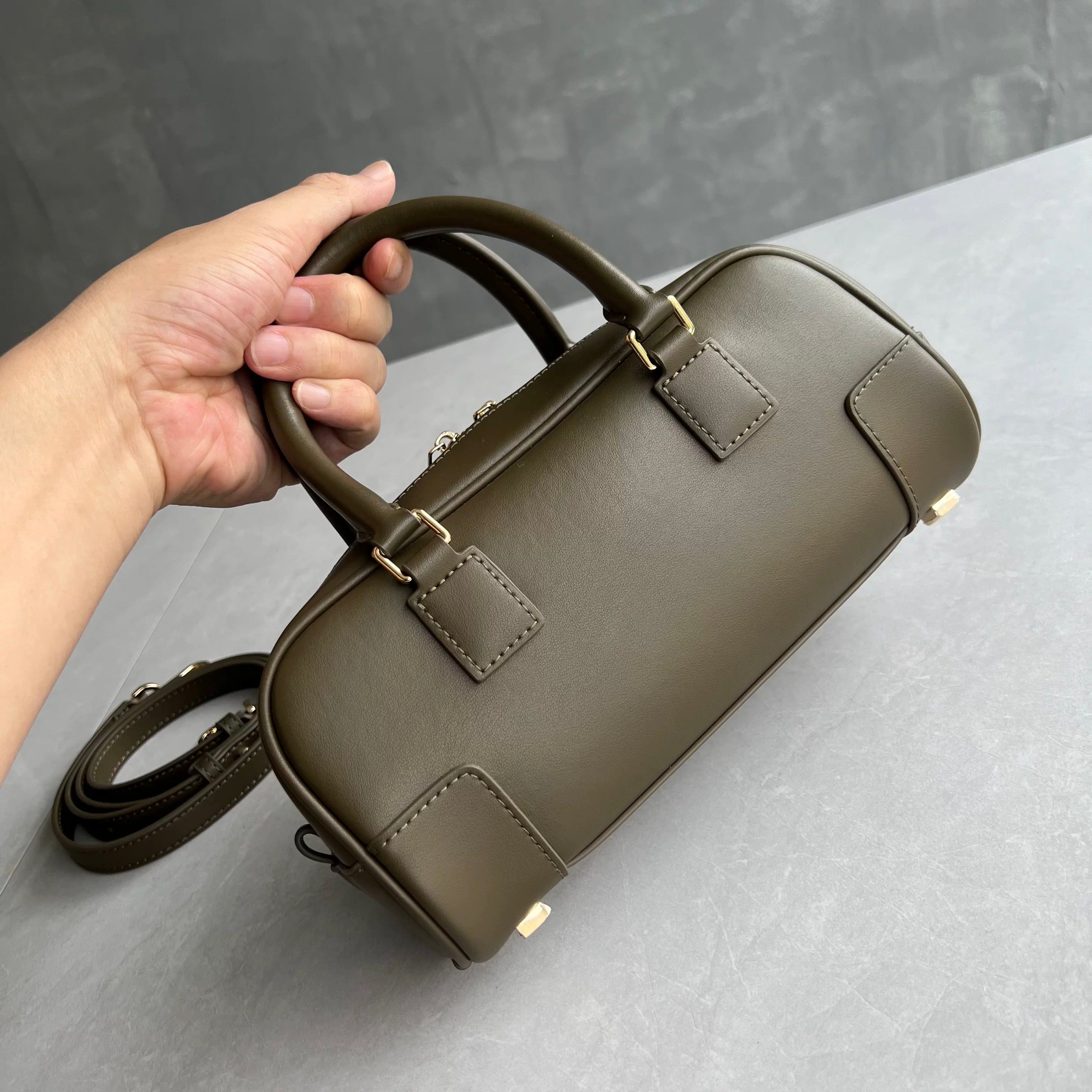 C021fashion handbag