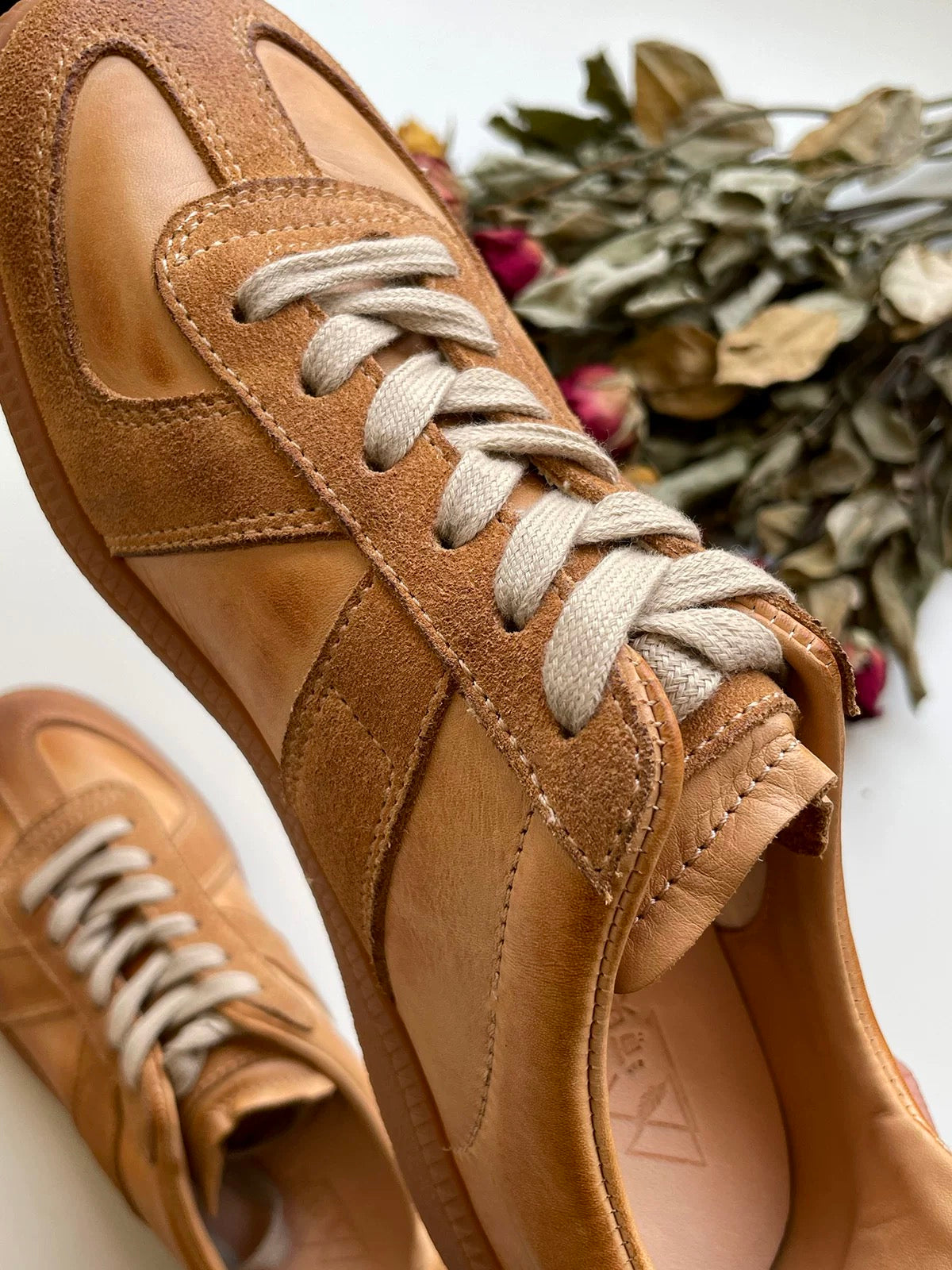 M207casual shoes