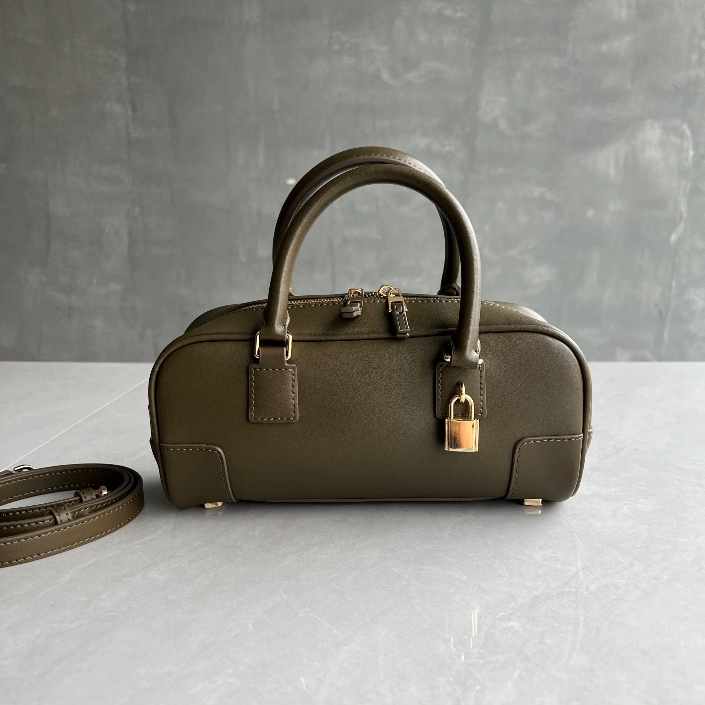 C021fashion handbag