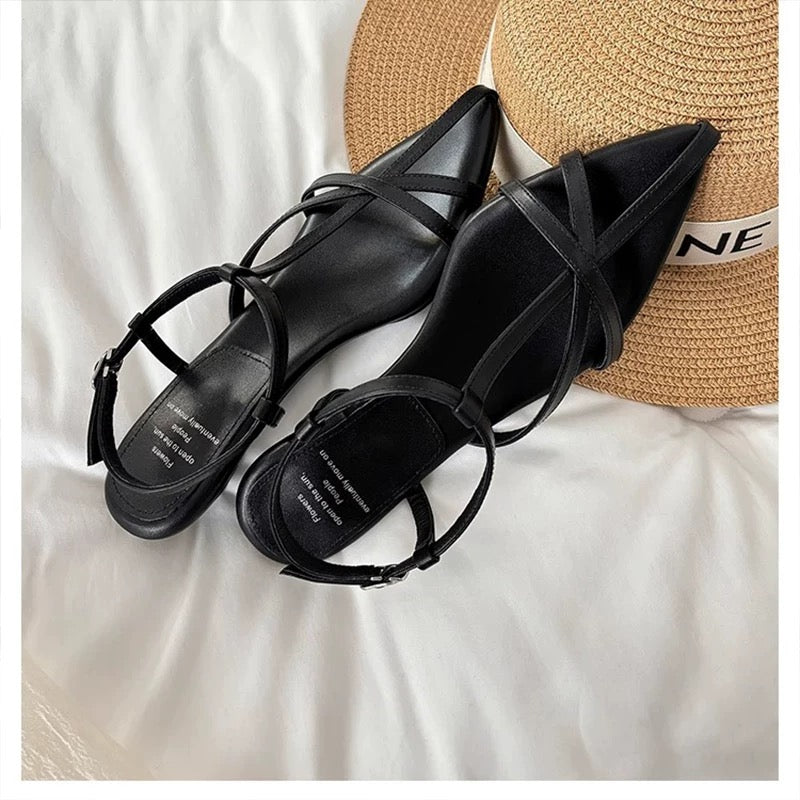 M252 Fashion sandals