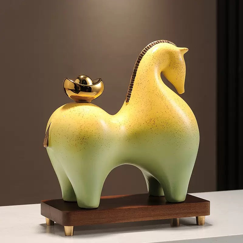 2422 Horse-shaped decor for the living room
