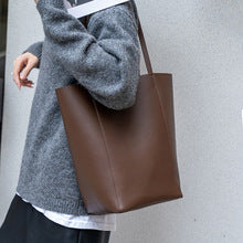 T042 New design large bucket handbag